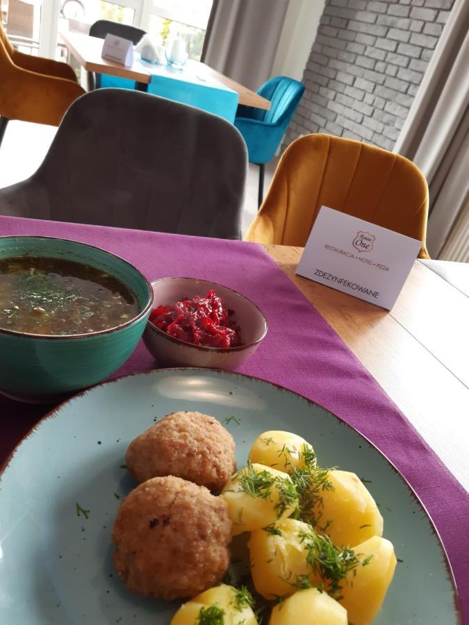 Route One - Restauracja & Pokoje Hotelowe Zgierz Eksteriør bilde