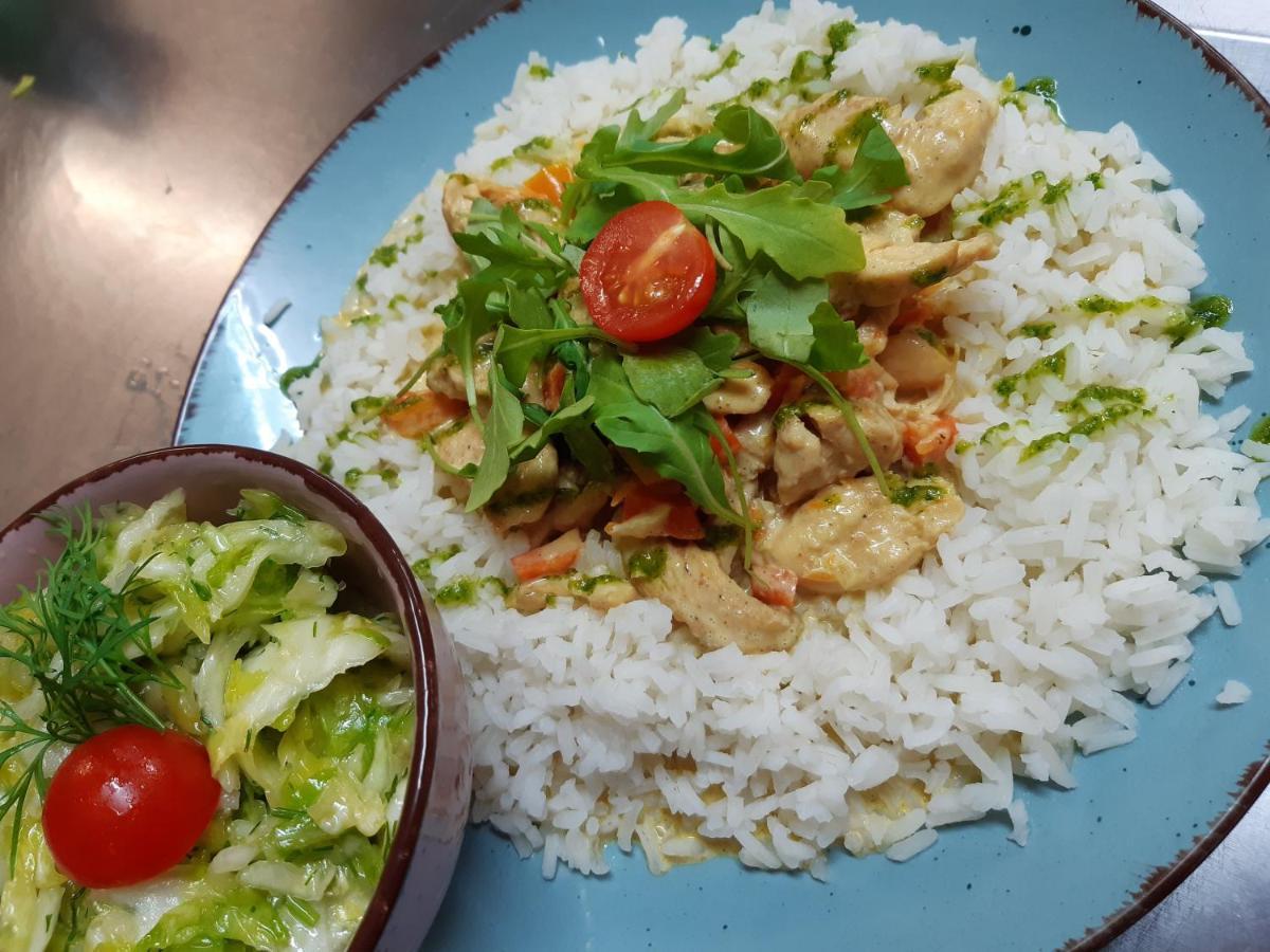 Route One - Restauracja & Pokoje Hotelowe Zgierz Eksteriør bilde